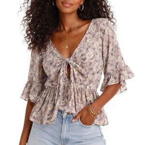 Chic Tie-Front Floral Blouse